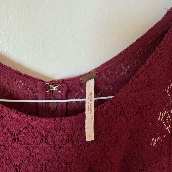 FREE PEOPLE lace dress - size 4 - EUC - Picture 3 of 3